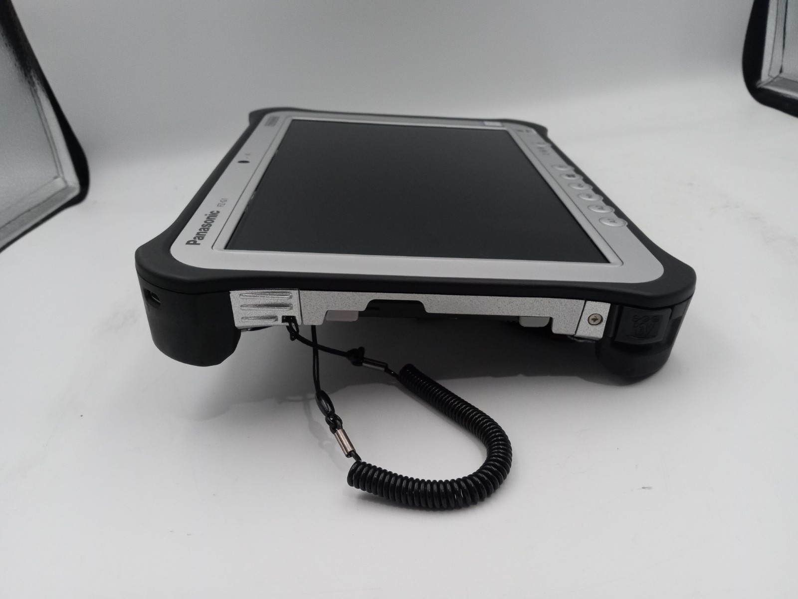 Panasonic Toughpad FZ-G1 10.1″ Tablet Intel i5-6300U 8GB RAM 128GB SSD Win11 -RR