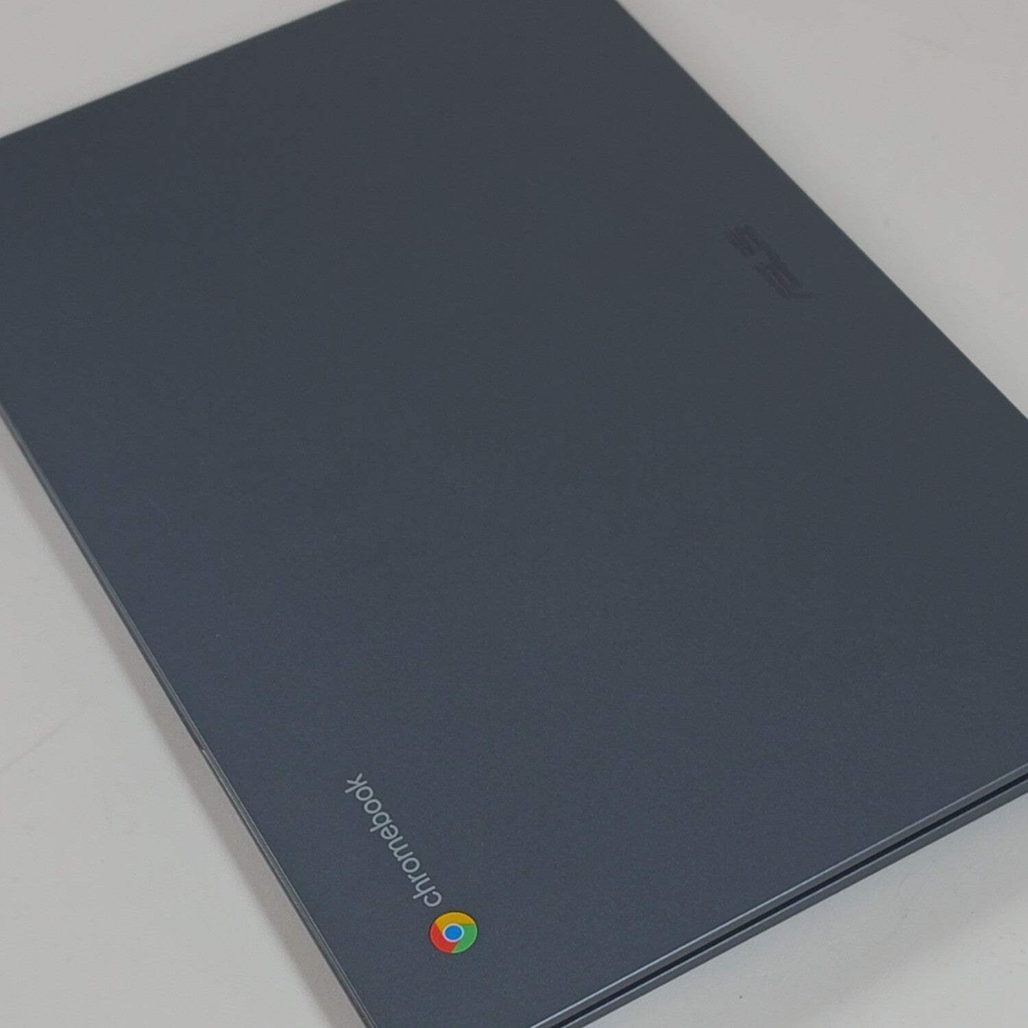 Asus Chromebook Flip C302 C302CA 12.5″ Intel Core M3-6Y30 0.9GHz 4GB RAM SSD