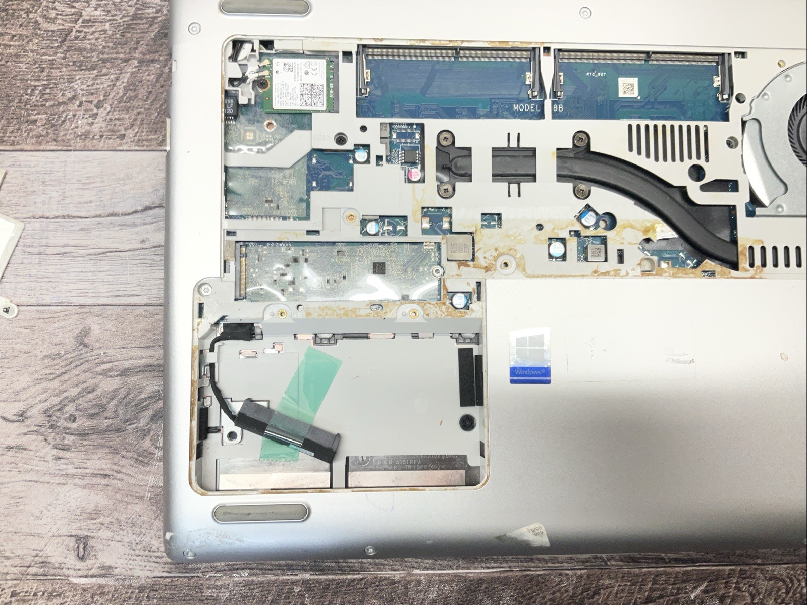 HP MT21 Mobile Thin Client / Celeron 3867U / No RAM / Laptop Notebook PC/ U15