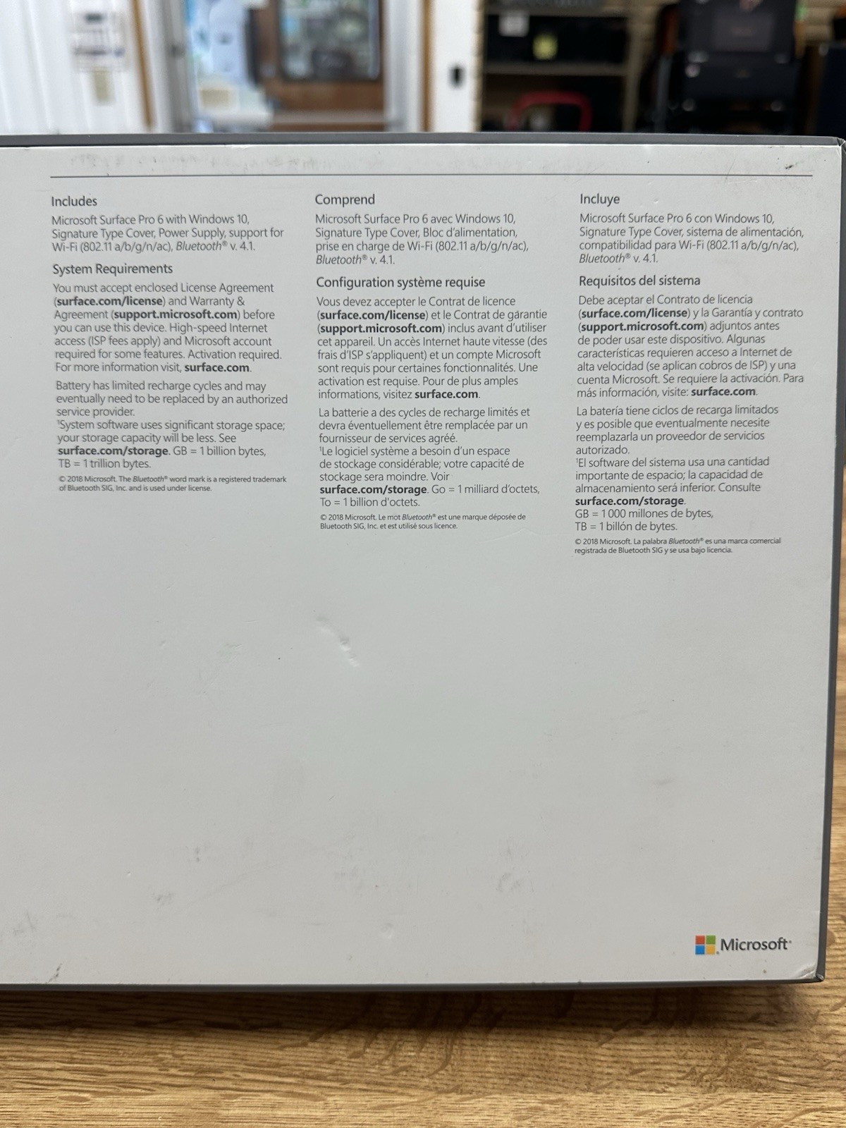 Microsoft Surface Pro 6 12.3″ 256GB SSD, Intel Core I5 8th Gen., 3.4GHz, 8GB RAM
