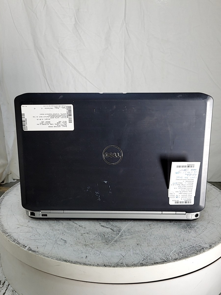 Dell P15F Latitude E5520 15.6″ Laptop Intel Core I5-2520M 4GB 250GB SEE NOTES