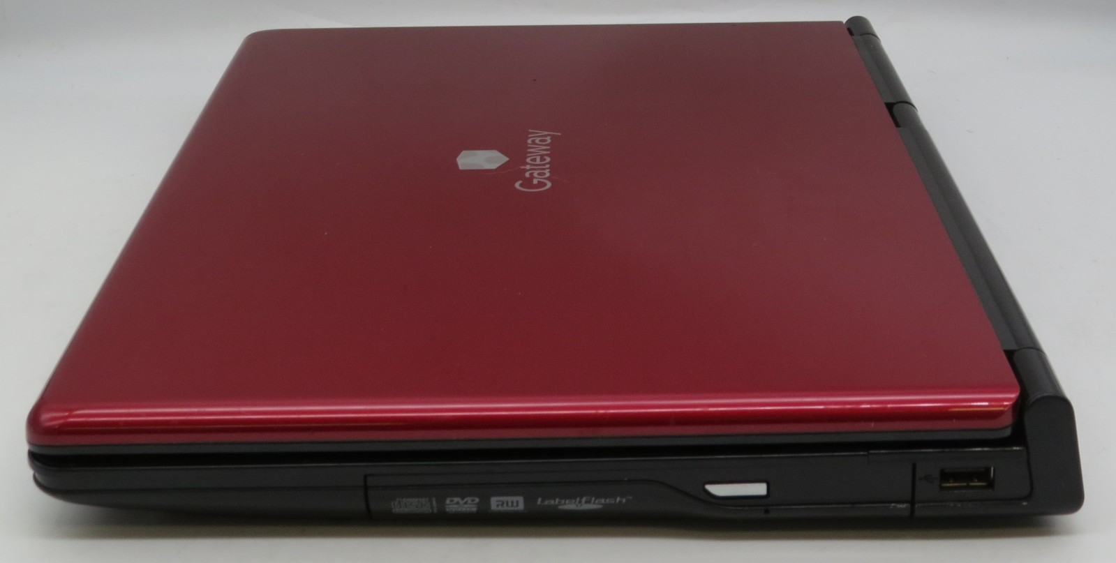 Gateway M-Series | 2 Duo-T5250 @1.50GHz | 4GB DDR2 RAM | No HDD/OS *PARTS*