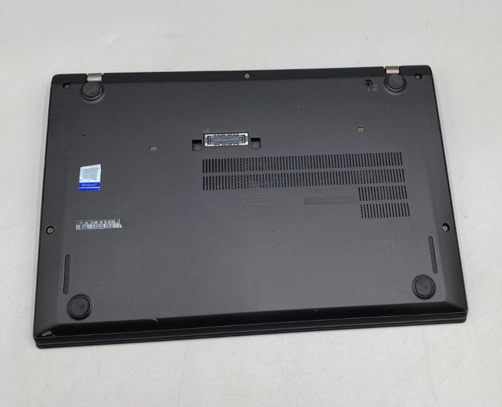 Lenovo ThinkPad T470s 14″ i7-7600U 2.8GHz 256GB SSD 12GB DDR4 Black Laptop Fair