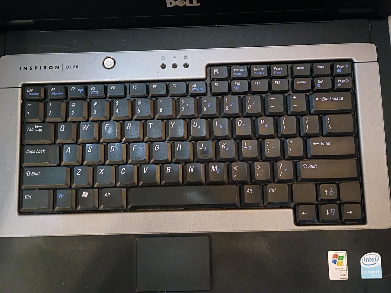 Dell Inspiron B120 Laptop Model PP21L Windows XP Home Untested No Power Cord