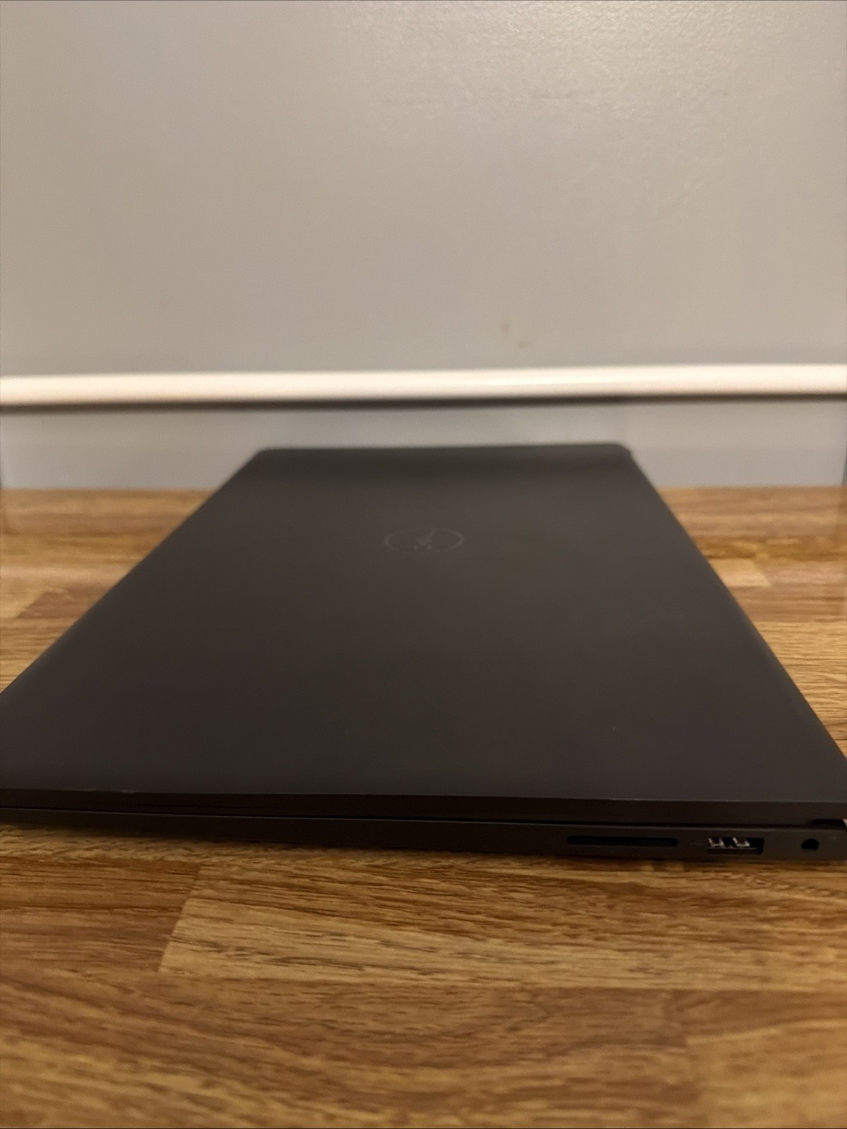 Dell Inspiron 15 3530 15,6″ ( Intel i7-1355U, 512GB SSD , 16GB, Touch Screen)