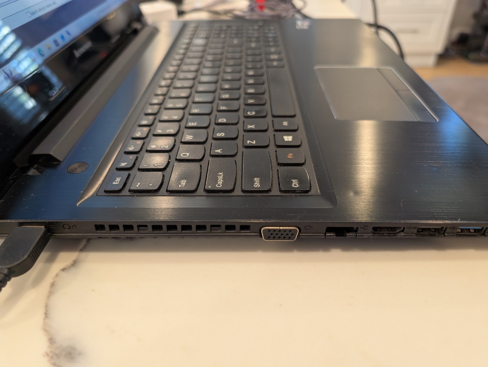 Lenovo IdealPad Z50-75 15.6″ Laptop AMD FX-7500 8GB Ram 256GB SSD DVD-RW BT4.0
