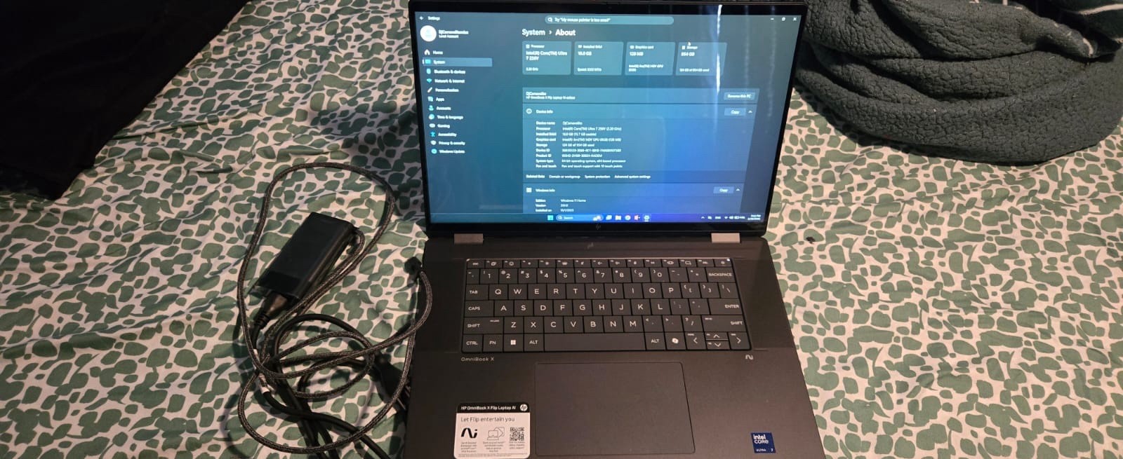 HP OmniBook X Flip 16 Touch Intel Core Ultra 7 256V 16GB 954GB SSD W11H