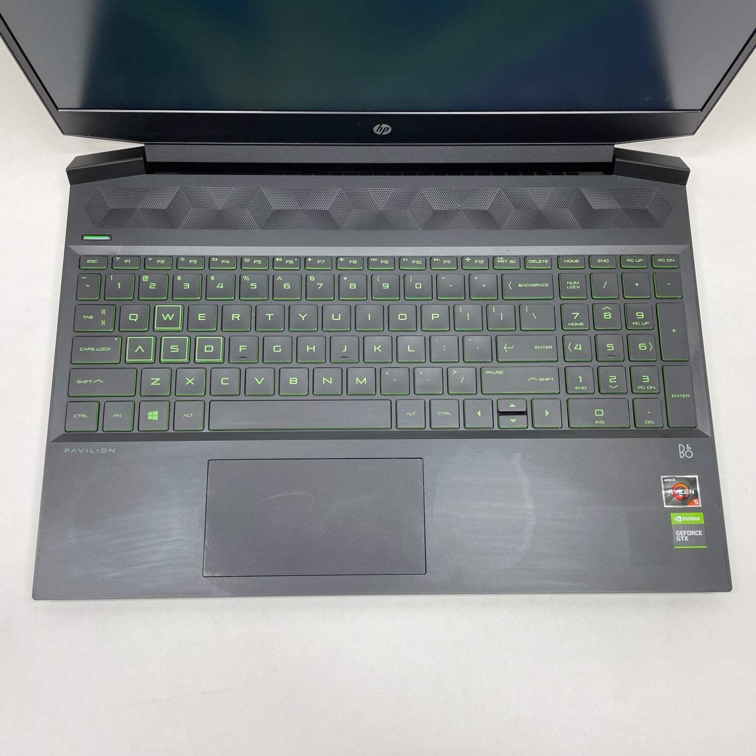 HP Pavilion 15-EC0XXX 15.6″ Ryzen 5 3550H 2.1GHz 6GB RAM 256GB SSD
