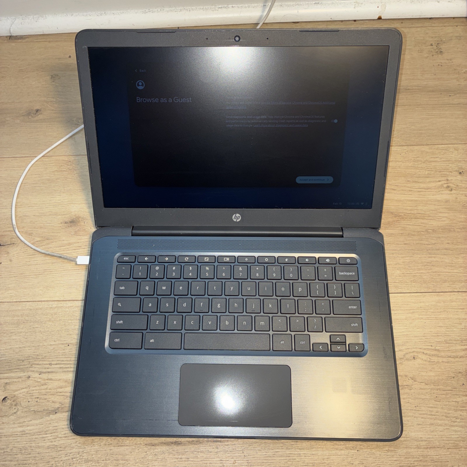 HP ChromeBook 14 G5 14″ HD Laptop AMD A4 8GB RAM 32GB SSD Chrome OS