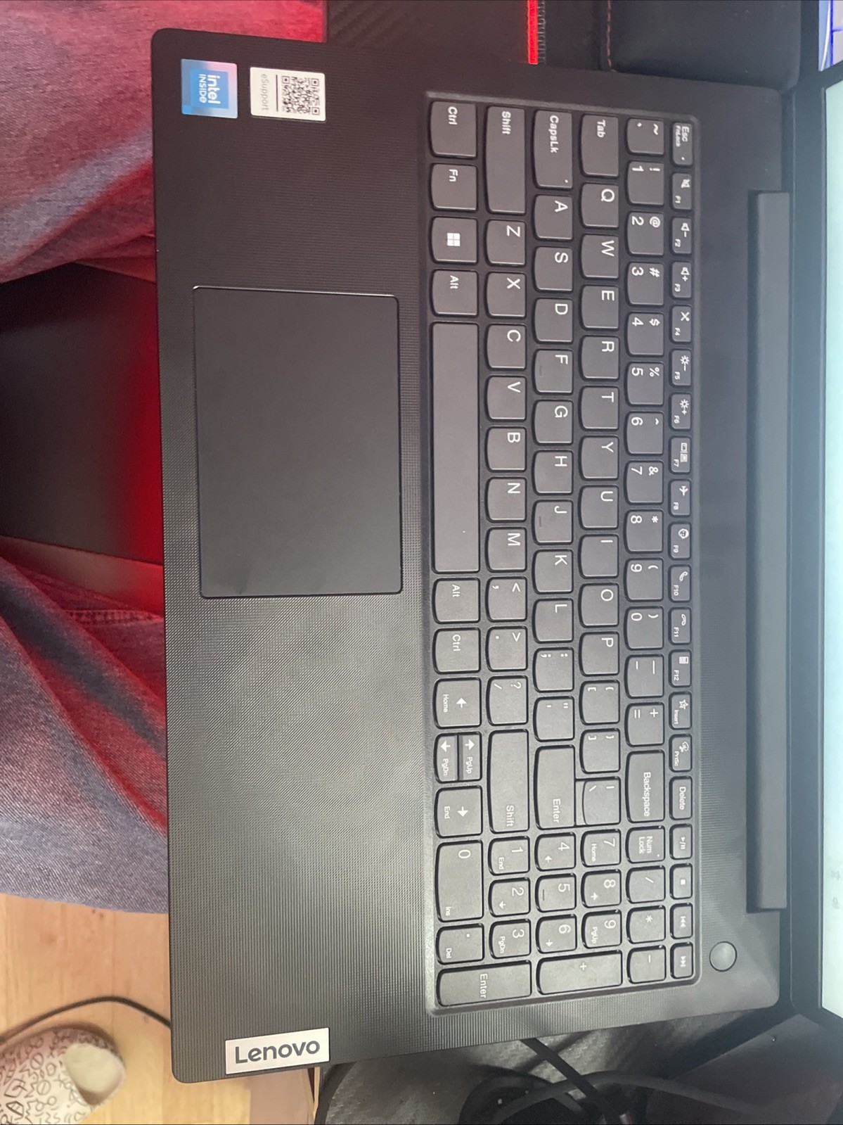 Lenevo V15 Series Bussniess Laptop 32 GB Ram 2tb ssd Ethernet Port Long Battery