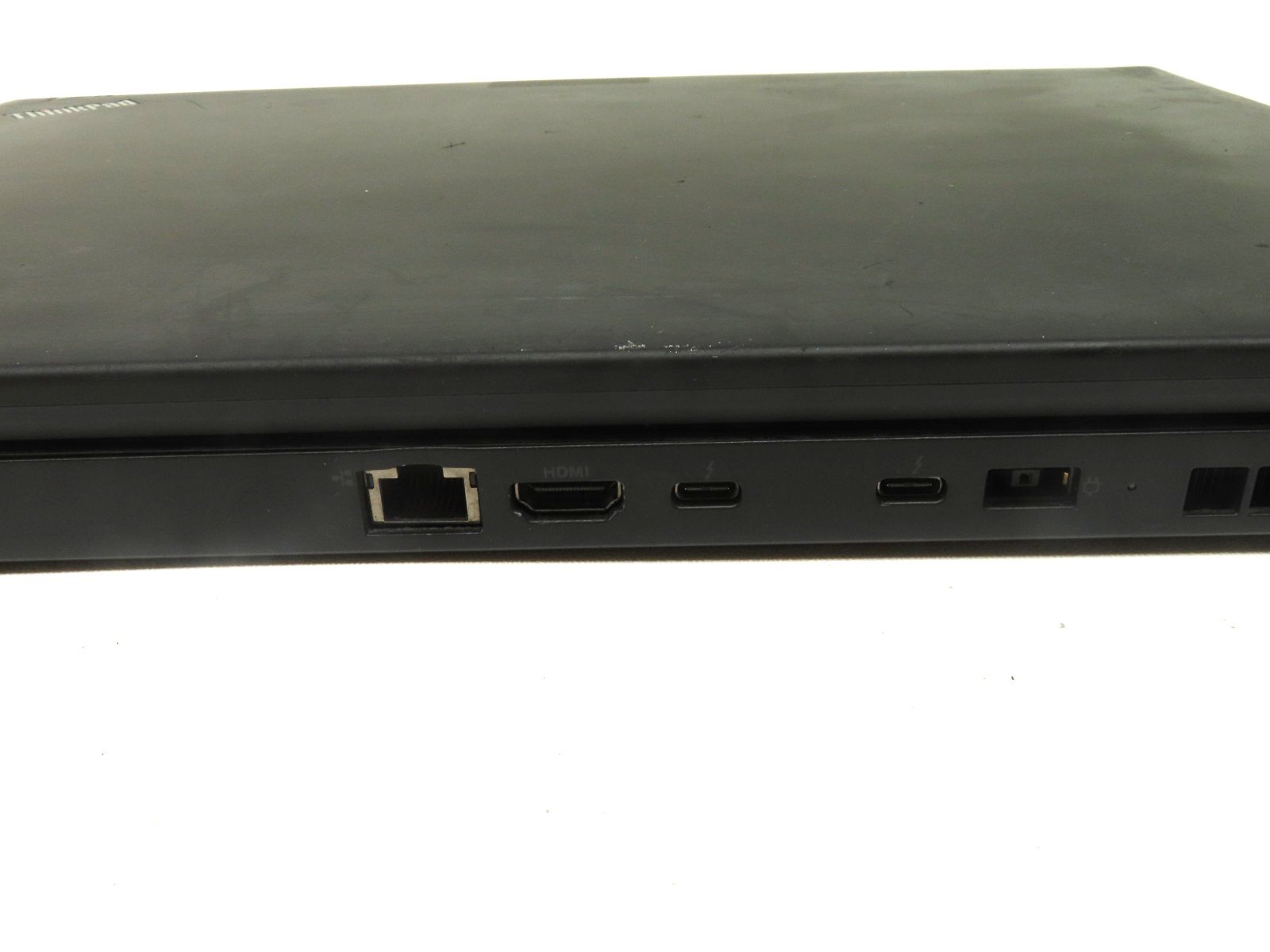 Lenovo ThinkPad P52 20MA 15.6″ Intel i7-8850H 32GB RAM 256GB SSD P2000
