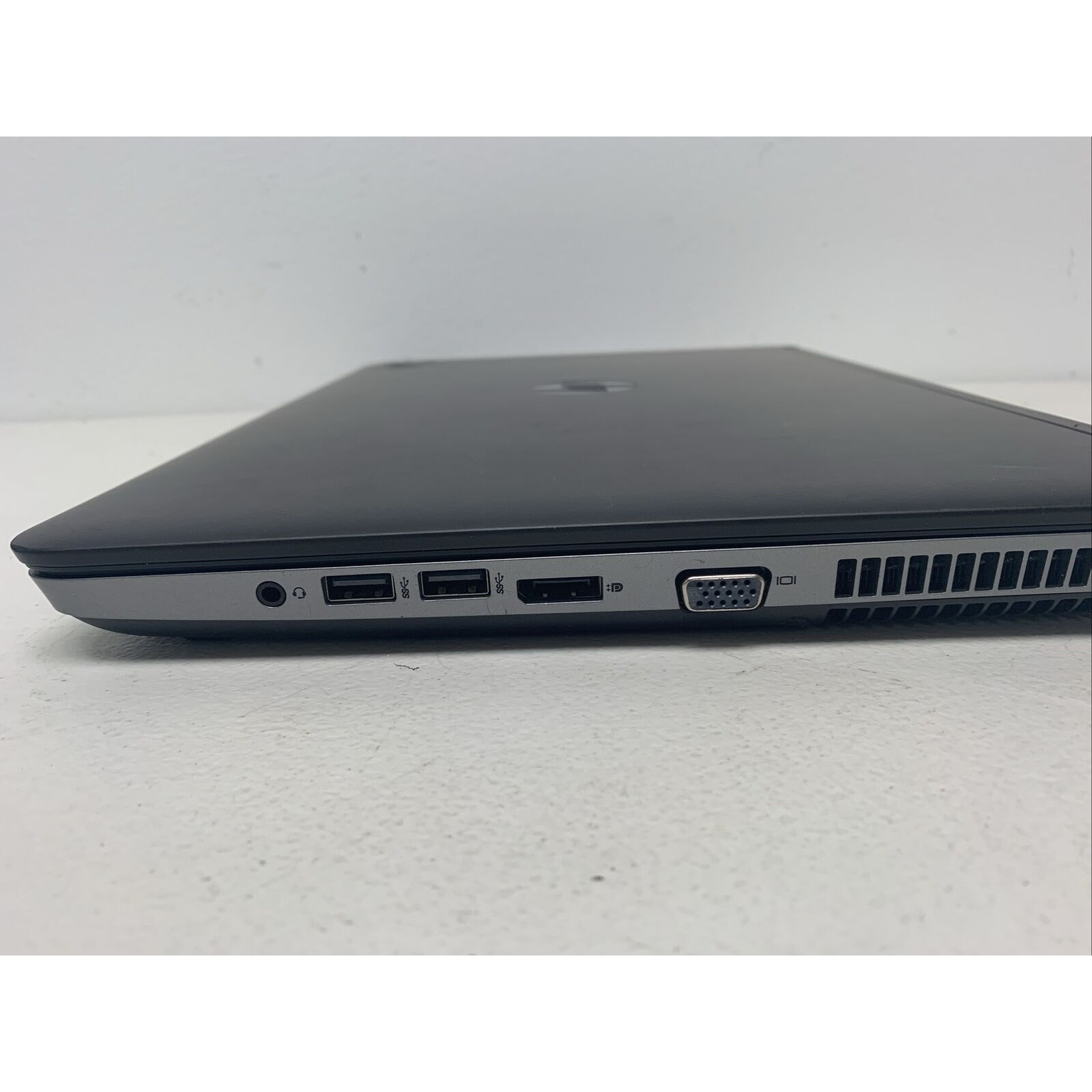 HP ProBook 650 G1 15.6 in 320GB HDD, Intel Core i3 4000M, 2.40 GHz, 8GB RAM
