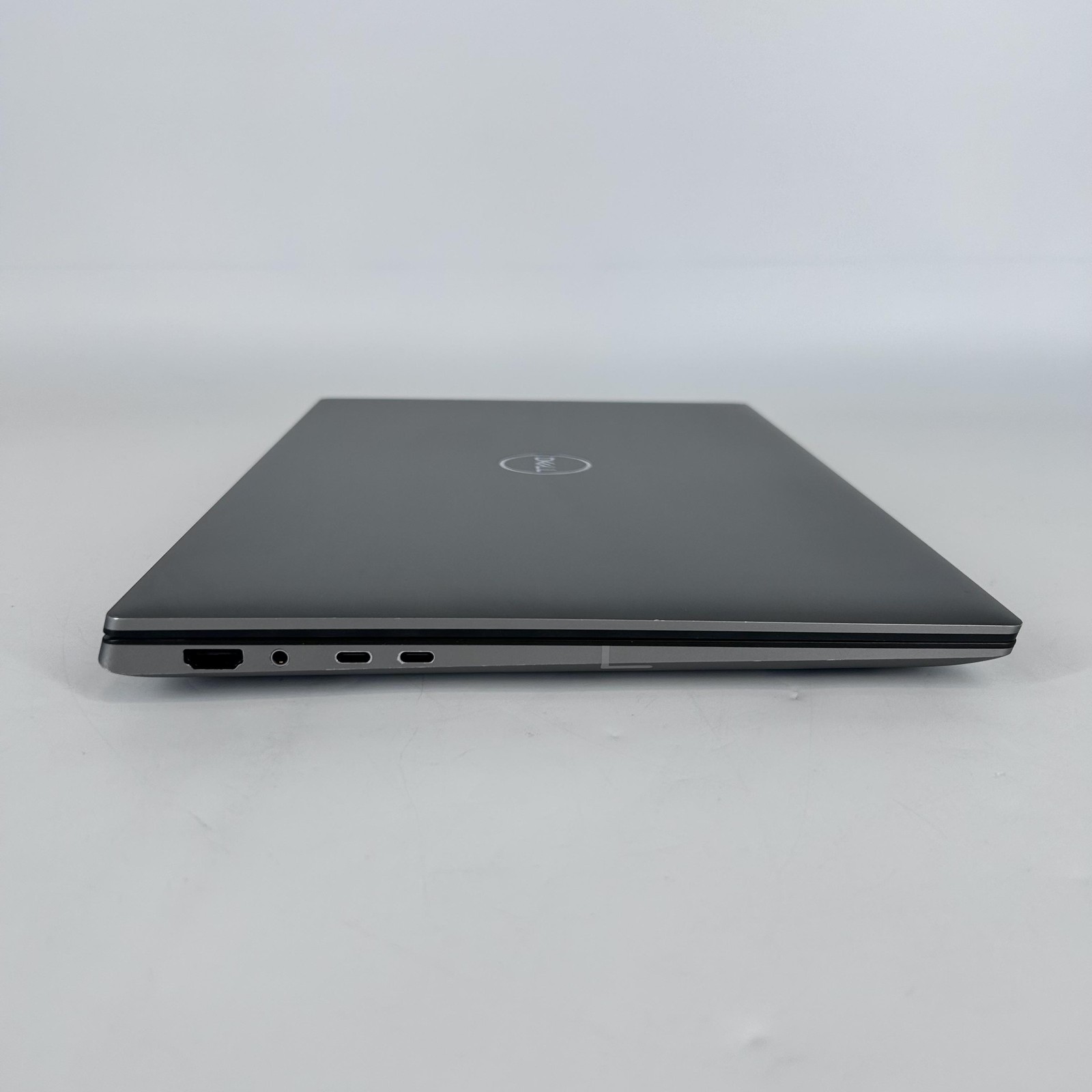 Dell Precision 5680 16 Gray FHD+ 2.6 GHz i9-13900H 64GB 1TB SSD RTX 4000 Ada