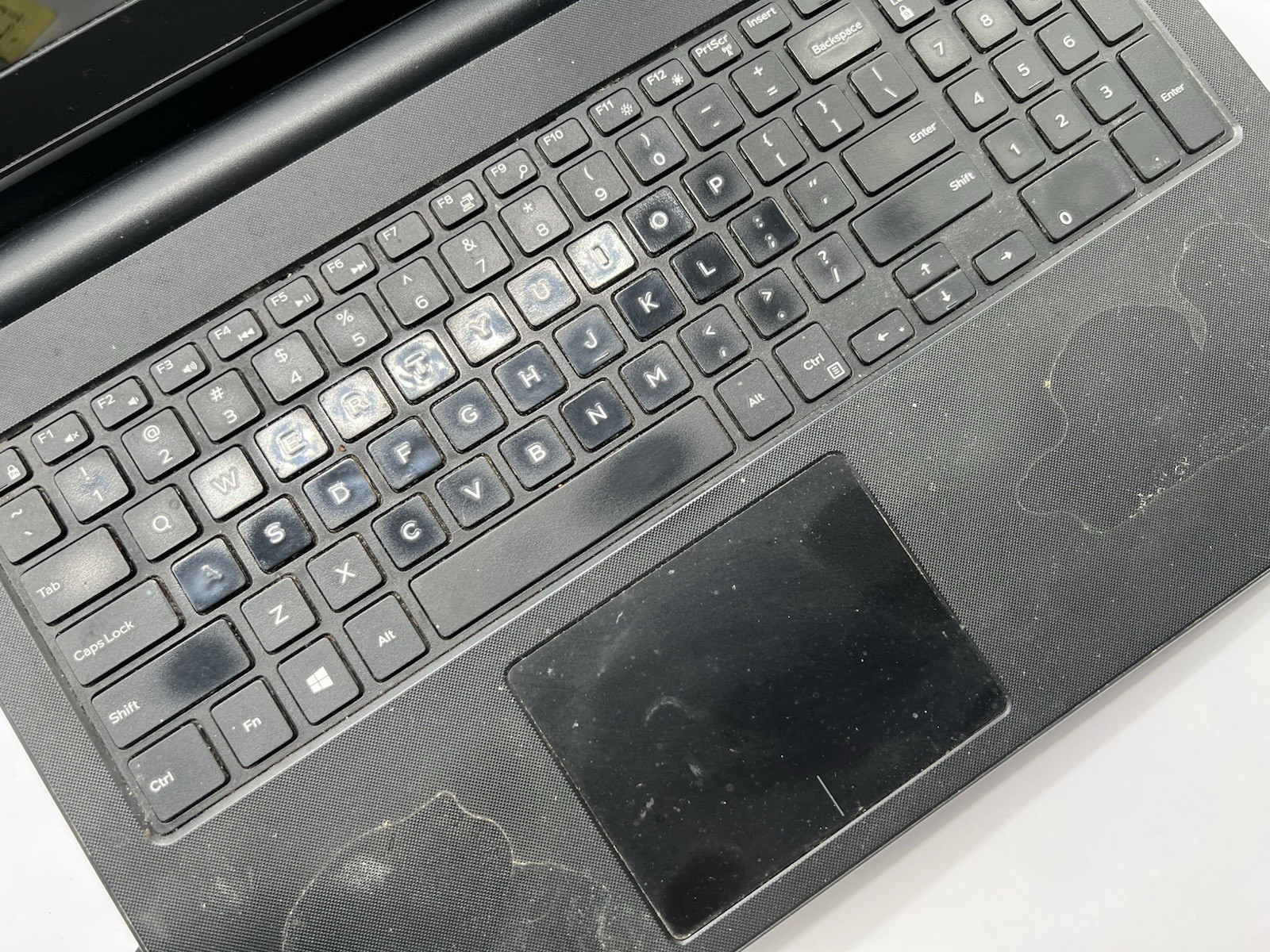 Dell Inspiron 5566, i7-7500U CPU, @ 2.70GHz, 8GB RAM-No HDD/OS/Adapter
