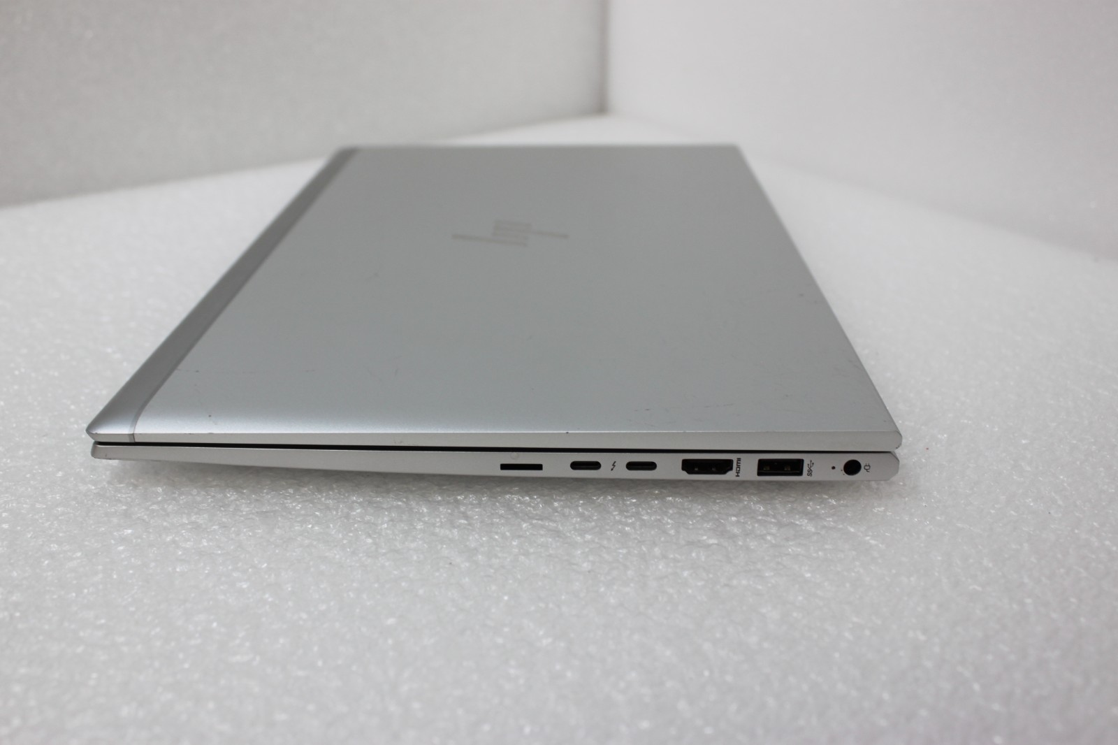 HP EliteBook 850 G7 15.6″ i5-10th Gen 16GB RAM 512GB SSD Windows 11 Pro