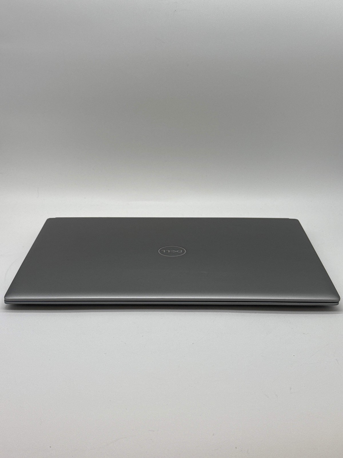 Dell Latitude 5520 15.6” i7-1260P 16GB RAM 512GB SSD Business Laptop READ