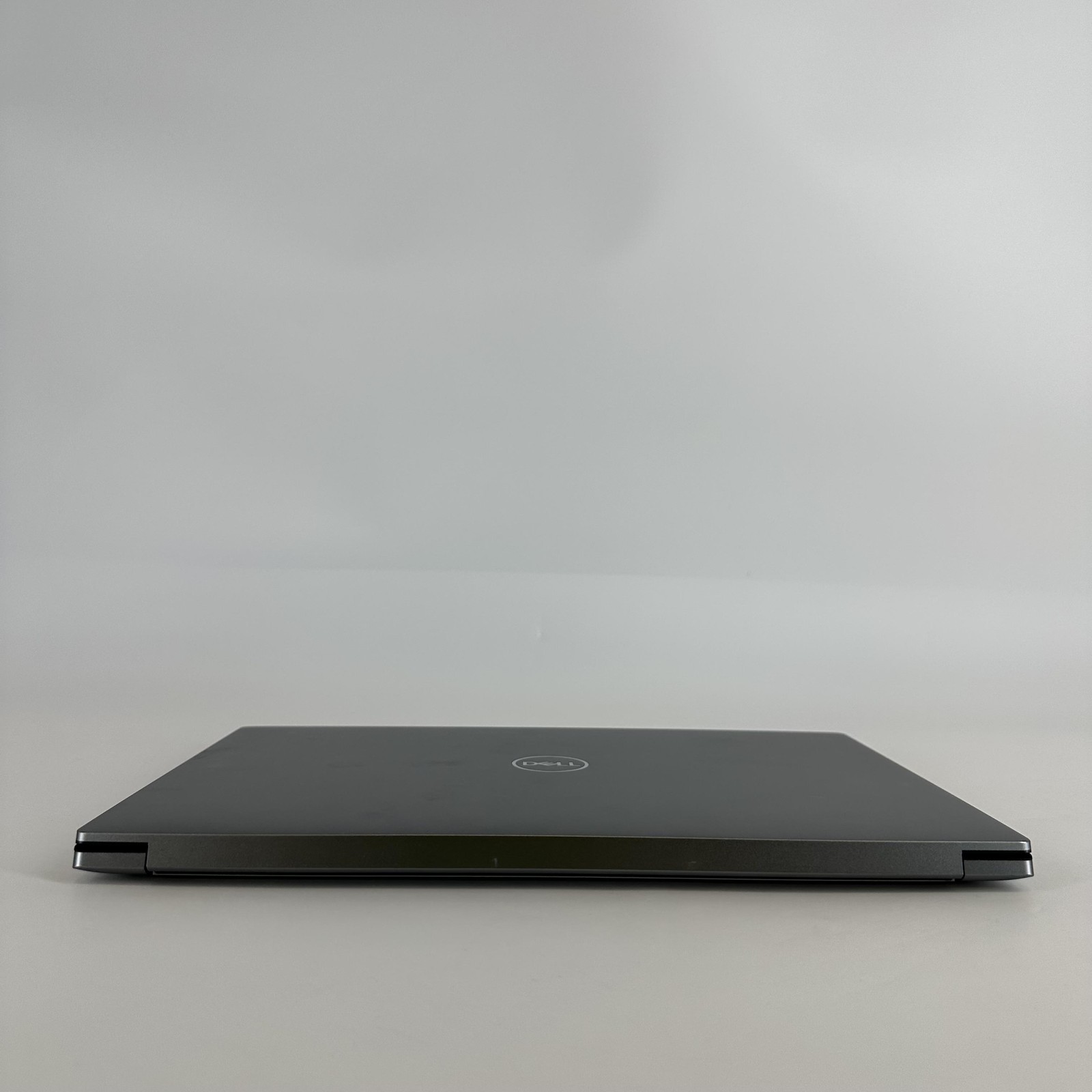 Dell Precision 5570 15.6 UHD+ 2.4 GHz i7-12800H 32GB 1TB SSD RTX A2000 Very Good