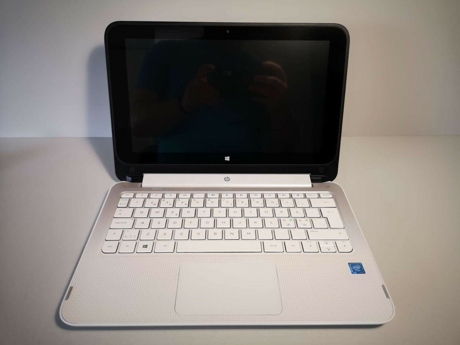 Convertible HP x360-1-p100no (ENERGY STAR) 2GB/32GB eMMC N2840 2.16Ghz KAM