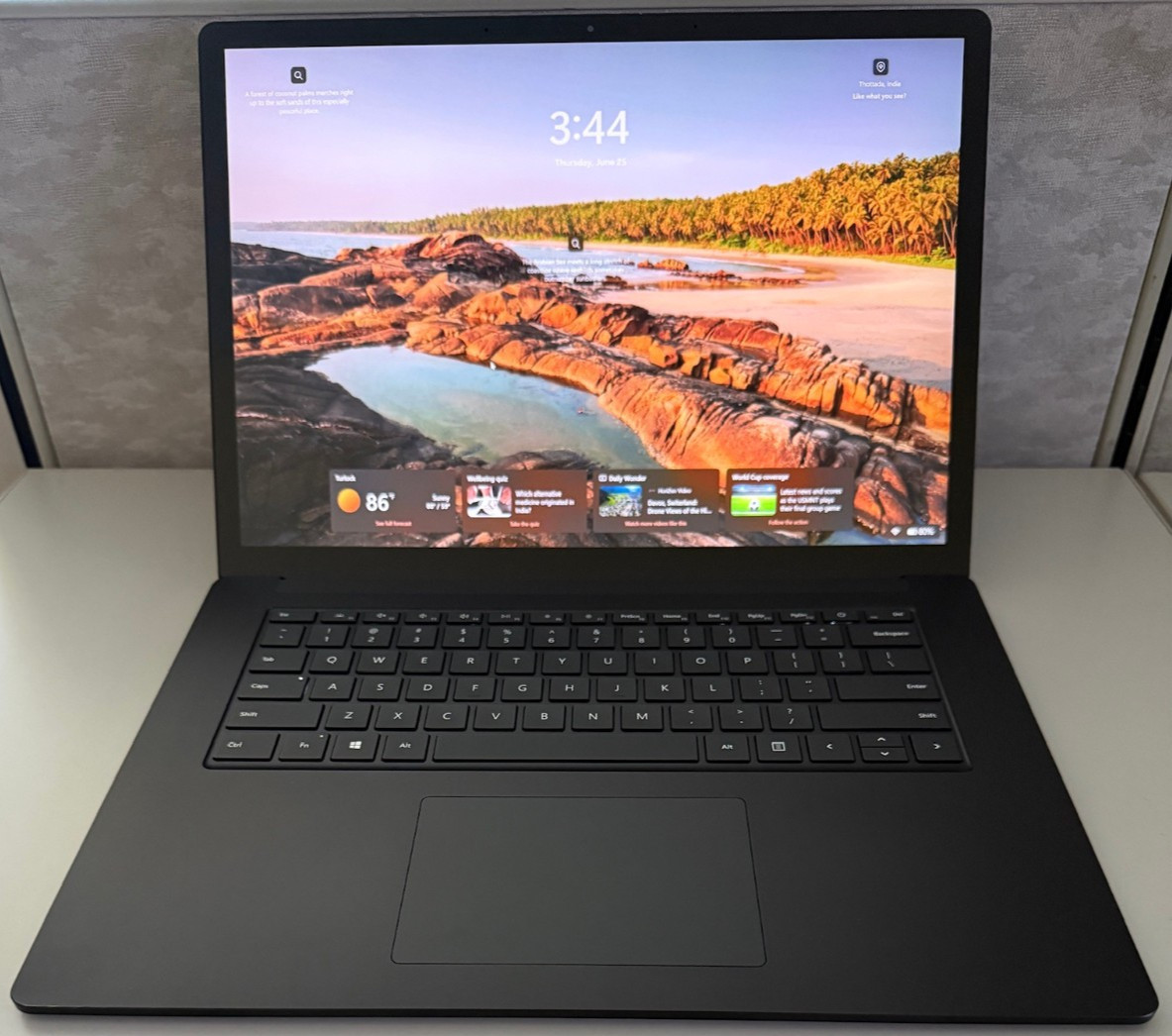 Microsoft Surface Laptop 4 15″ 8-Core AMD Ryzen 7 16G 512G W11 H Batt Great Cond