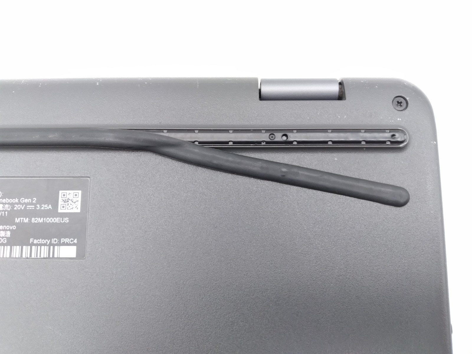 Lenovo 14e Chromebook Gen 2 14″ Touchscreen AMD 3015Ce, 4GB RAM, 32GB EMMC
