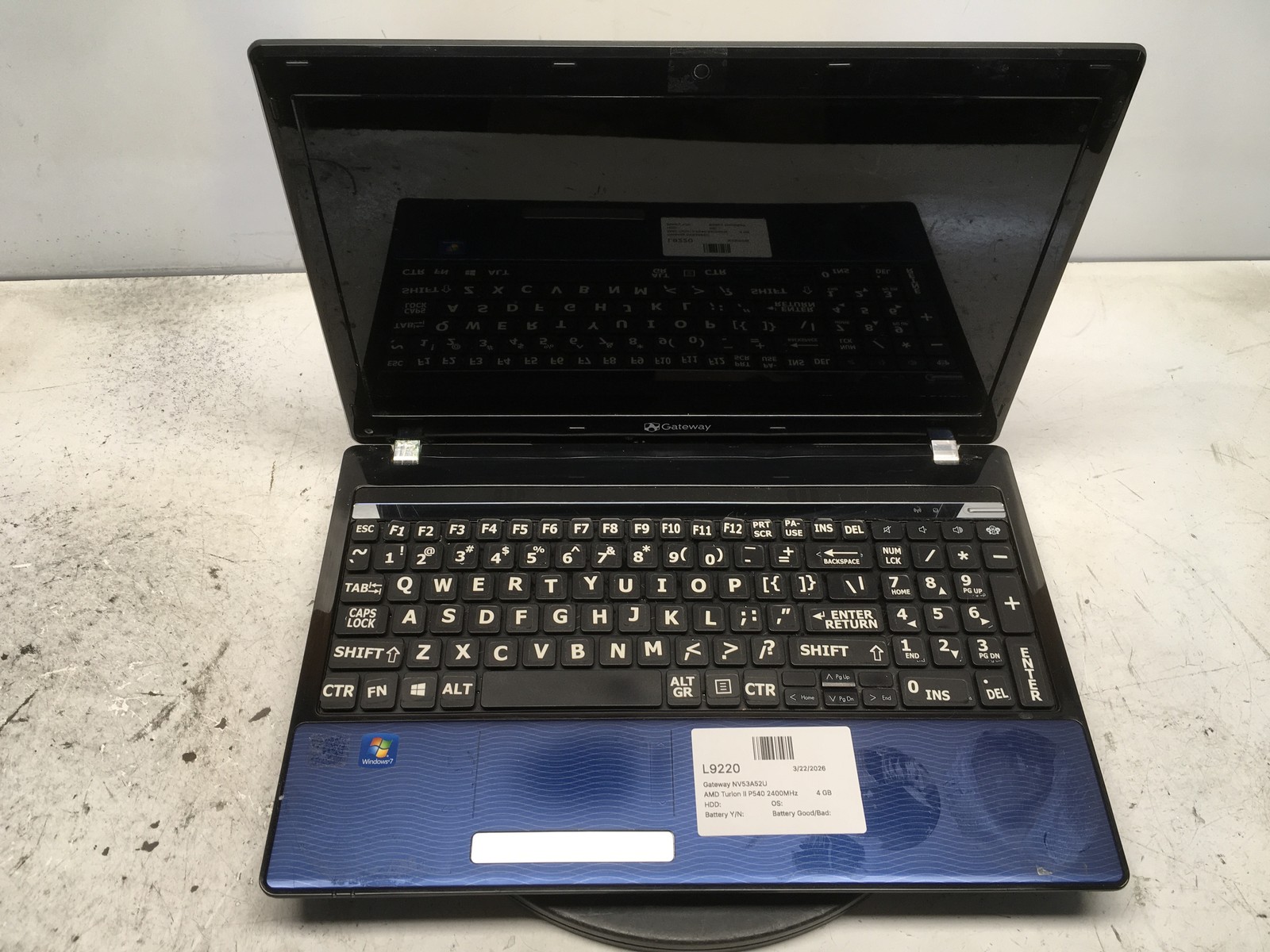 Gateway NV53A52U AMD Turion II P540 2400MHz 4 GB NO HDD No Batt