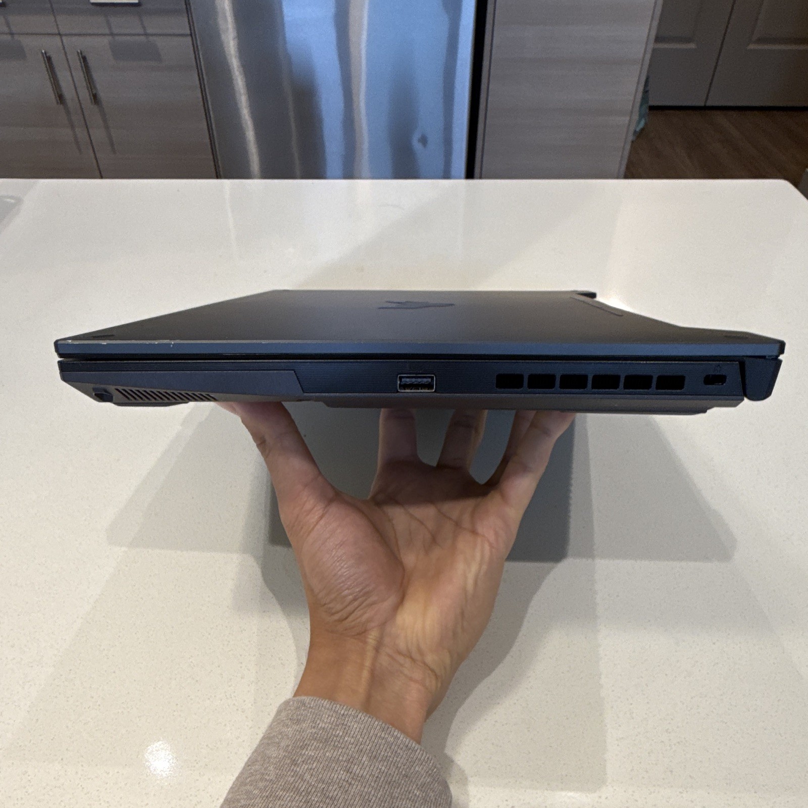 ASUS TUF Gaming 15.6″ Black i7 12th Gen 16GB RTX 4070 SSD Charger