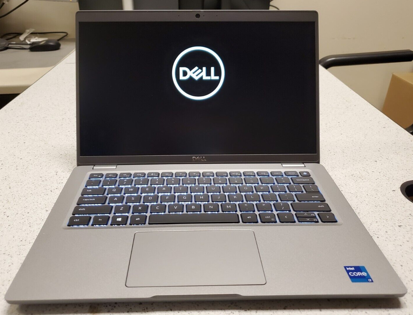 DELL Latitude 5420 i5 11th GEN w/power adapter