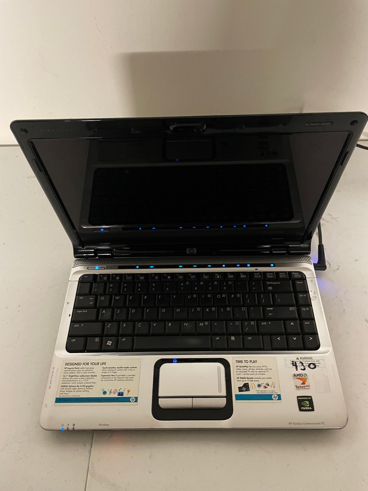 HP Pavilion Laptop Model DV2000 For Parts Only