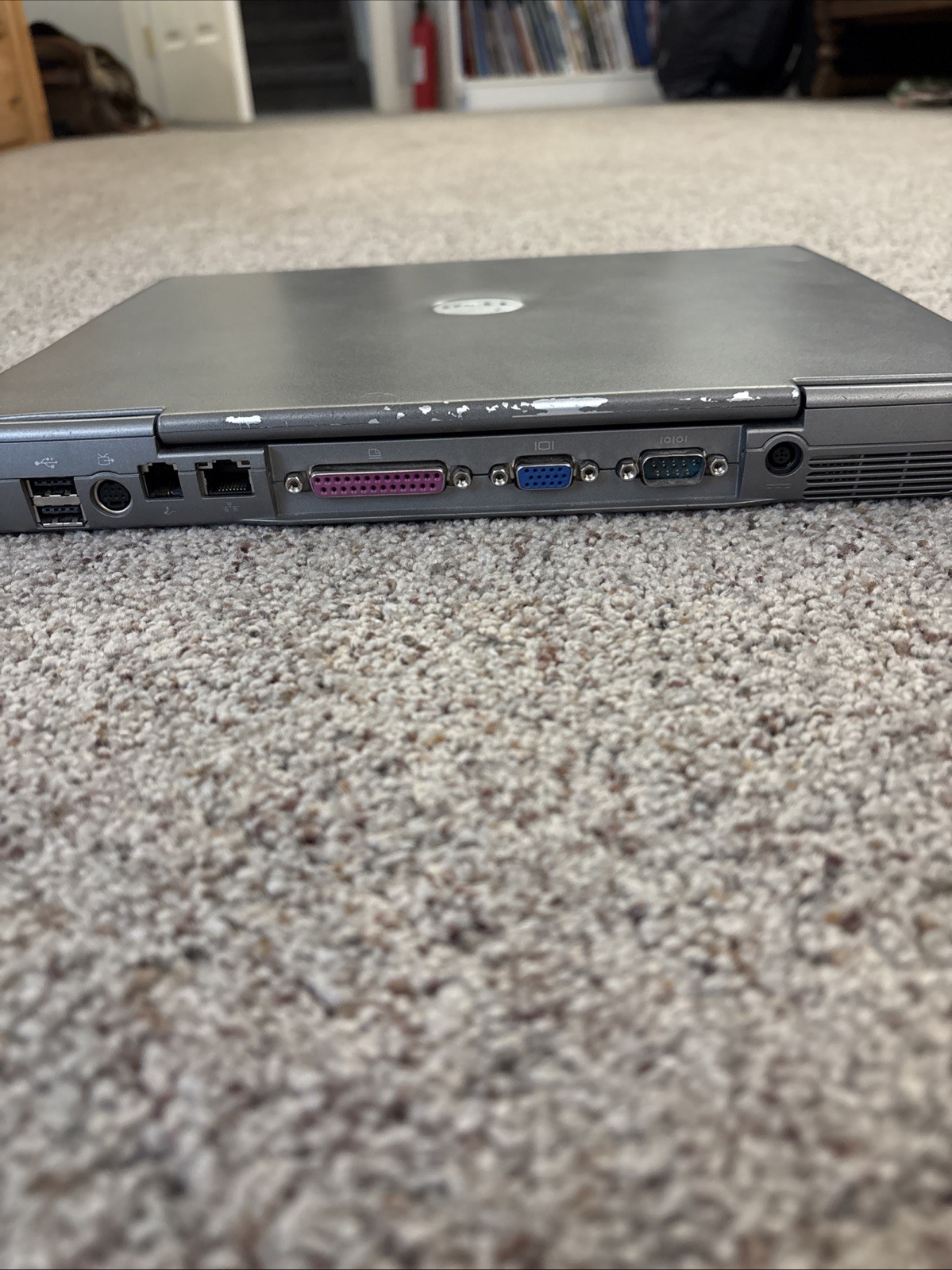 Dell Latitude D600, 1gb ram, 30gb HDD, Intel Pentium M, NO BATTERY