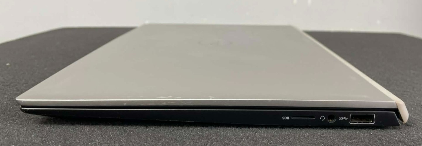DELL VOSTRO 5301 14″ Laptop – i5-1135G7 2.40GHz 8GB RAM No HD/OS