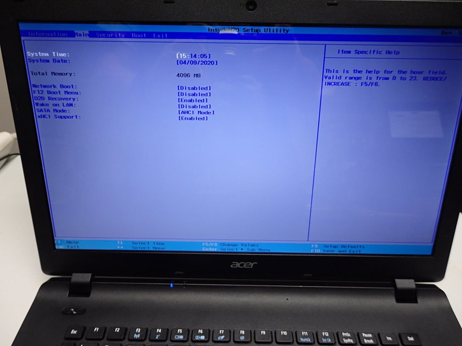 Acer Aspire E-15 is a Windows 10 laptop with a 15.60-inch display