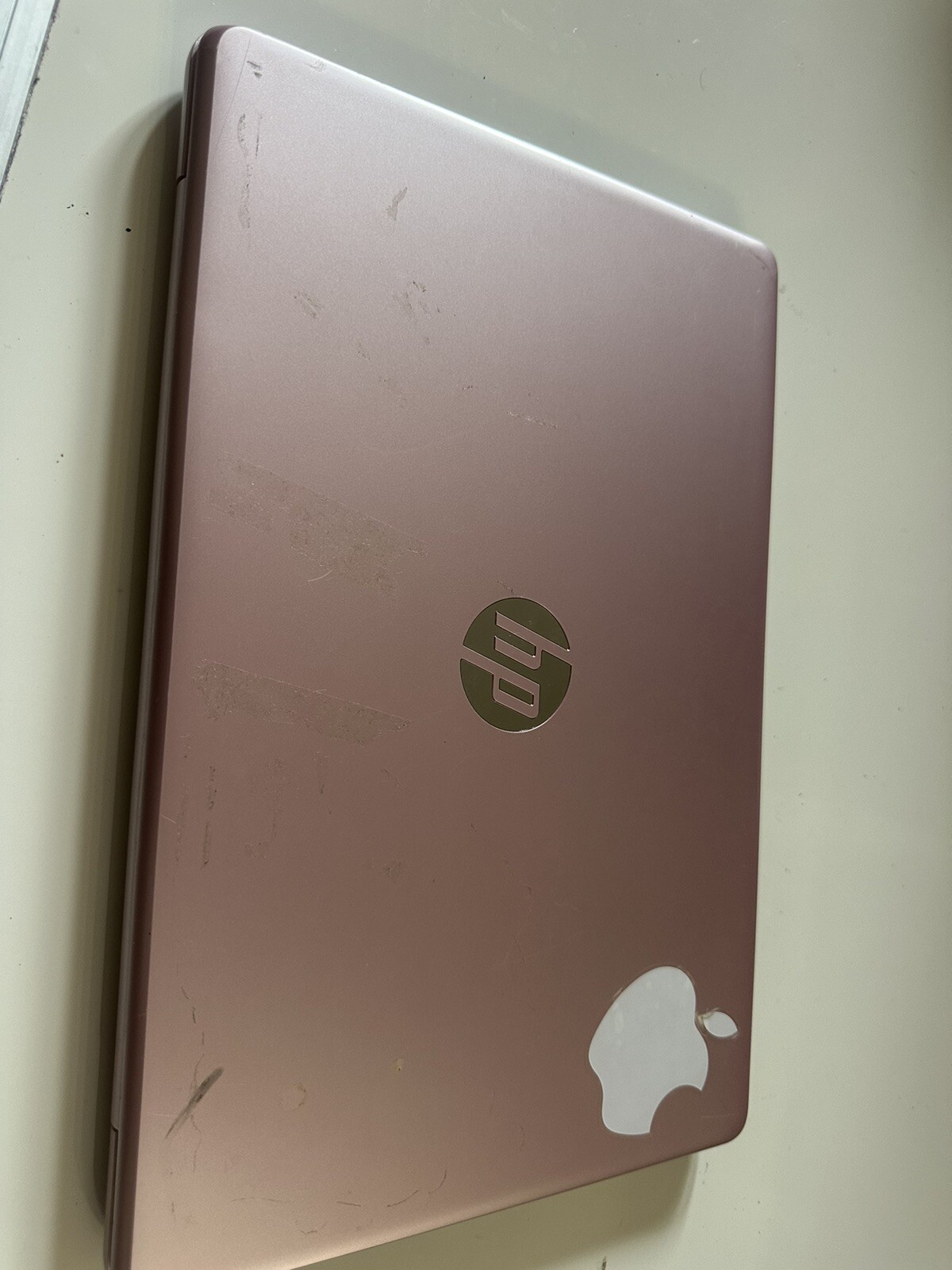 HP Stream 14- Stream DS50037NR GHz, 4GB AMD A49120e Radeon R3, 4 Computer Cores