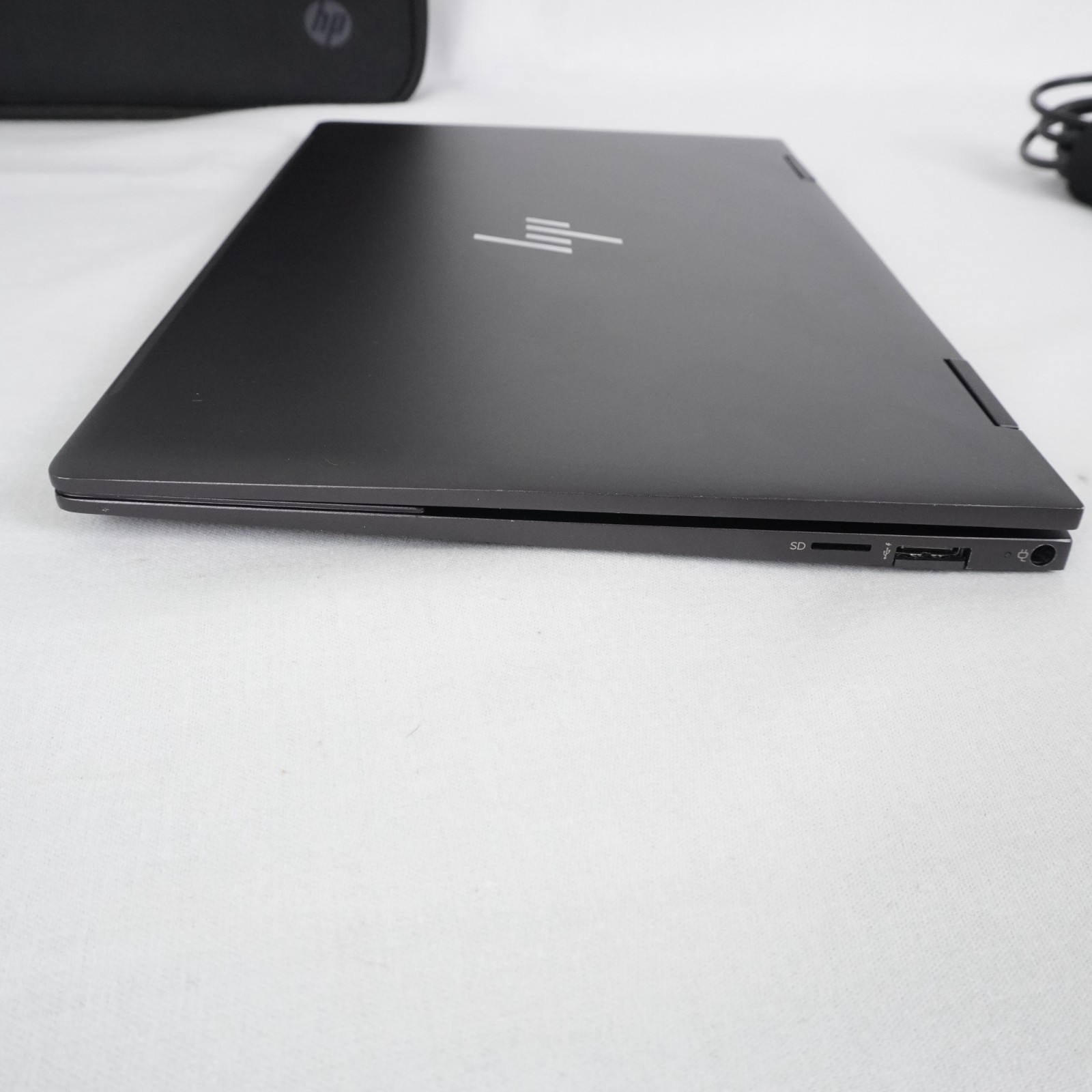 HP Envy x360 Convertible 13″ Touch – AMD Ryzen 7 5800U 16GB Ram 500GB SSD Win 11