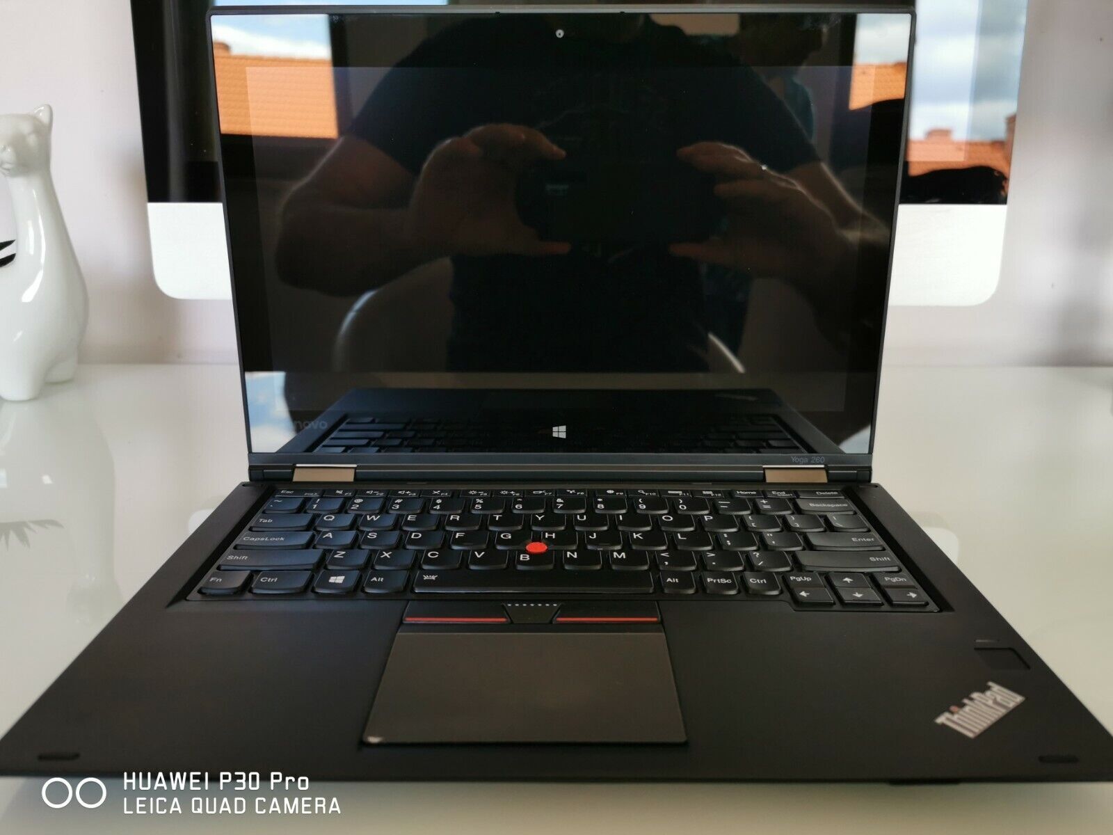 Utrabook Lenovo ThinkPad Yoga 260 i3-6100U 4GB 128GB 12″ TouchScreen IPS HD