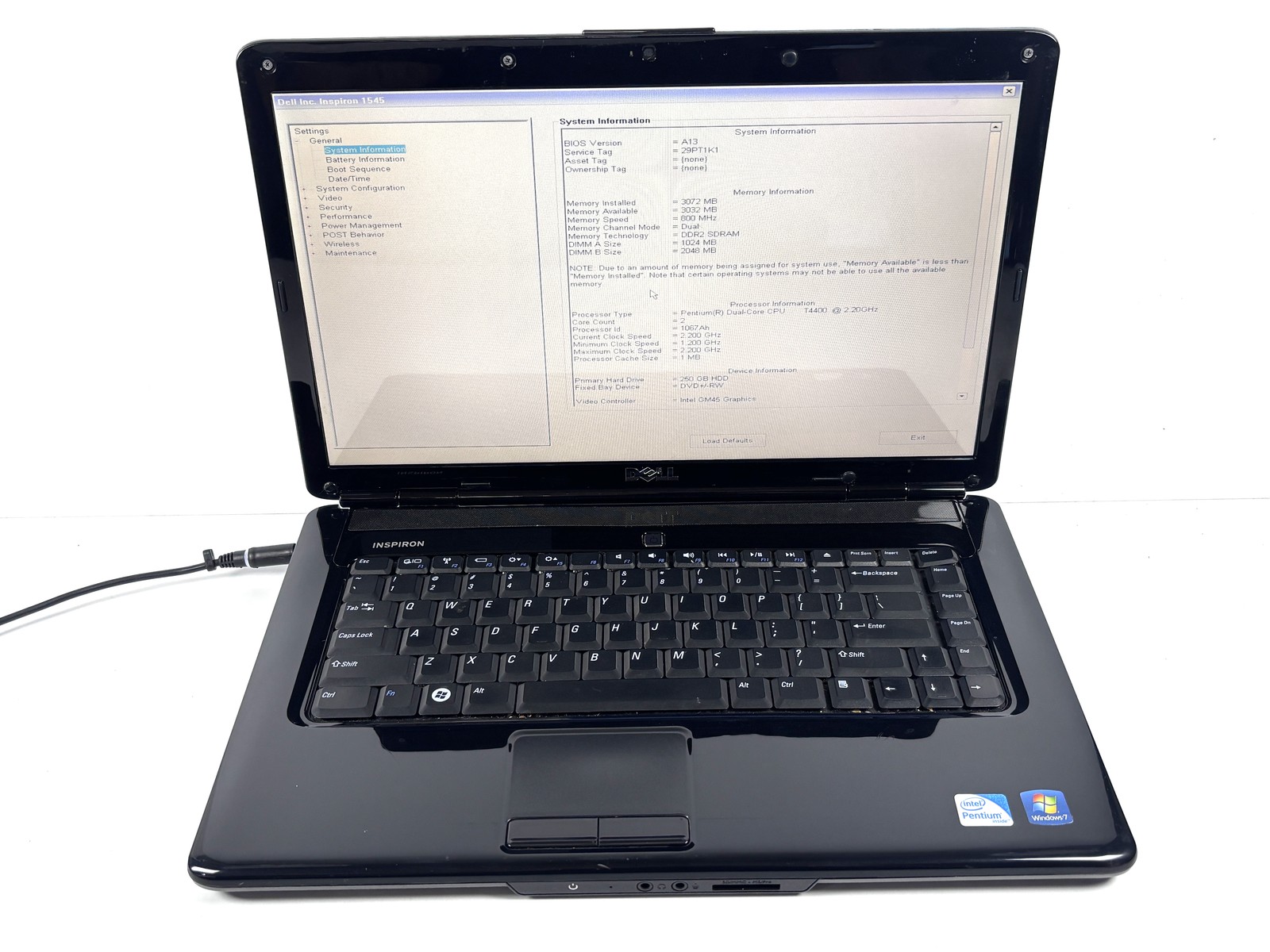 Dell Inspiron 1545 – 15.6″ HD, 2.2GHz Pentium, 3GB RAM, 250GB HDD