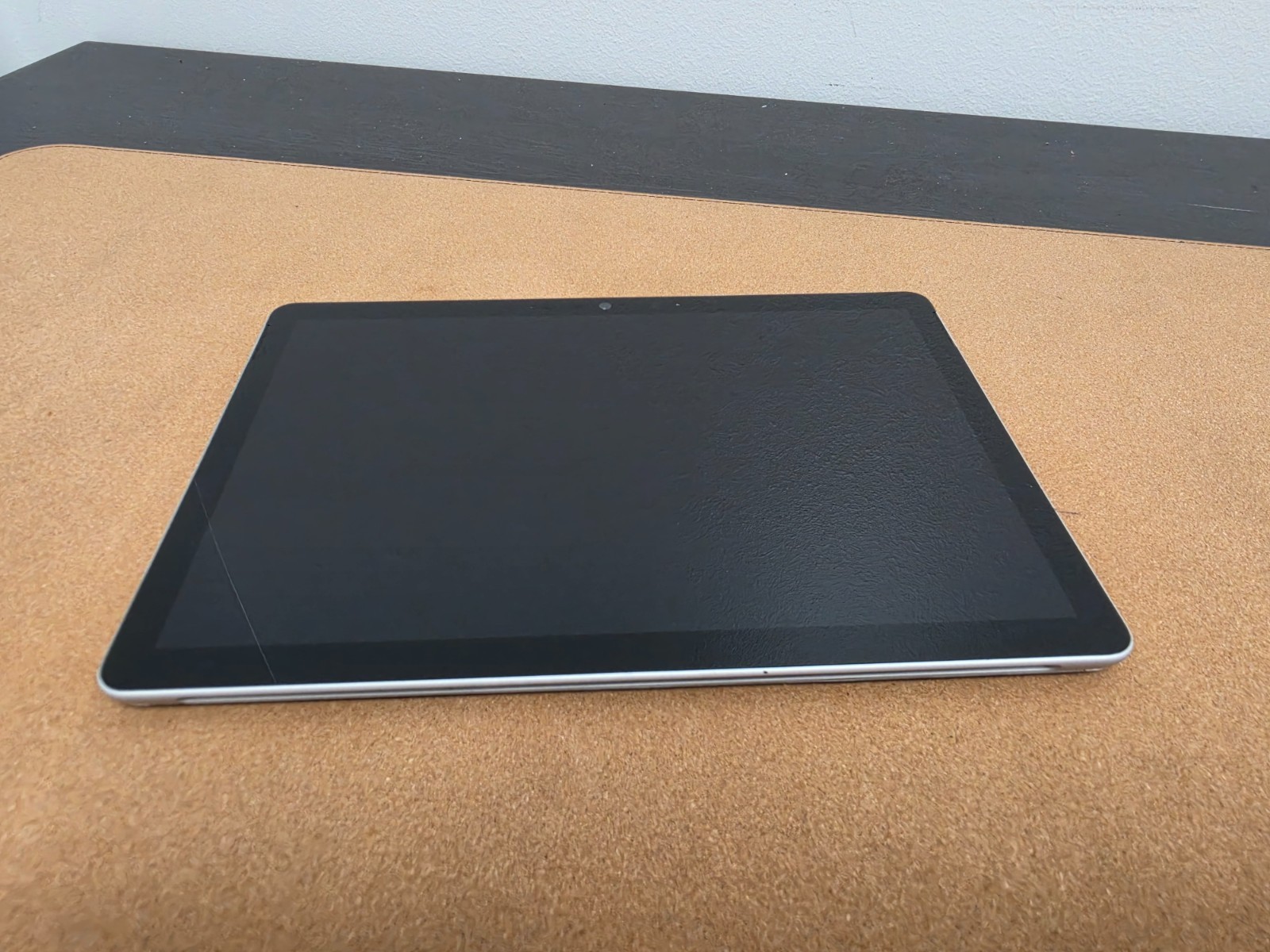 Microsoft Surface Go 2 m3-8100Y 8GB Ram 128GB SSD Win 11 Pro