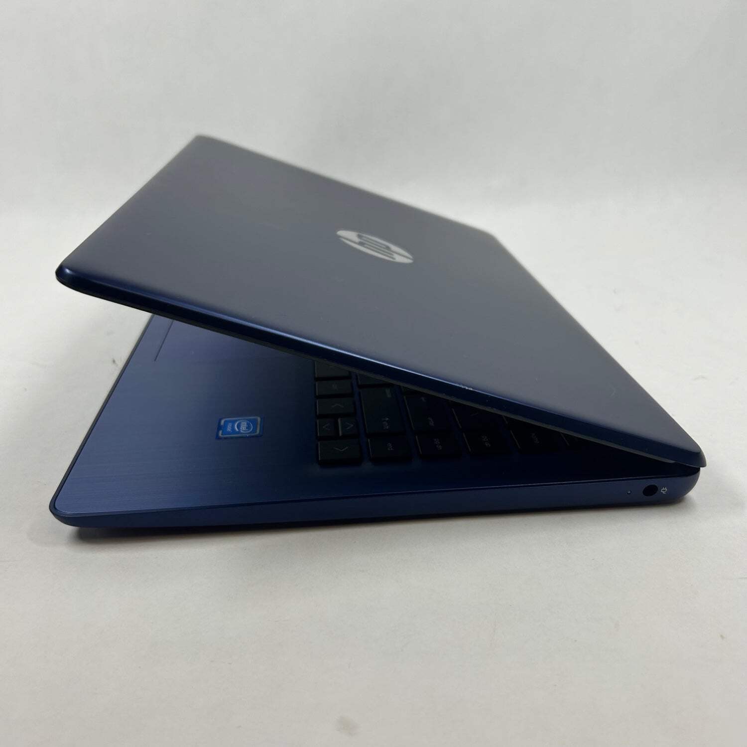 HP Laptop 14-CB171WM 14″ Celeron N4020 1.1GHz 4GB RAM 64GB SSD