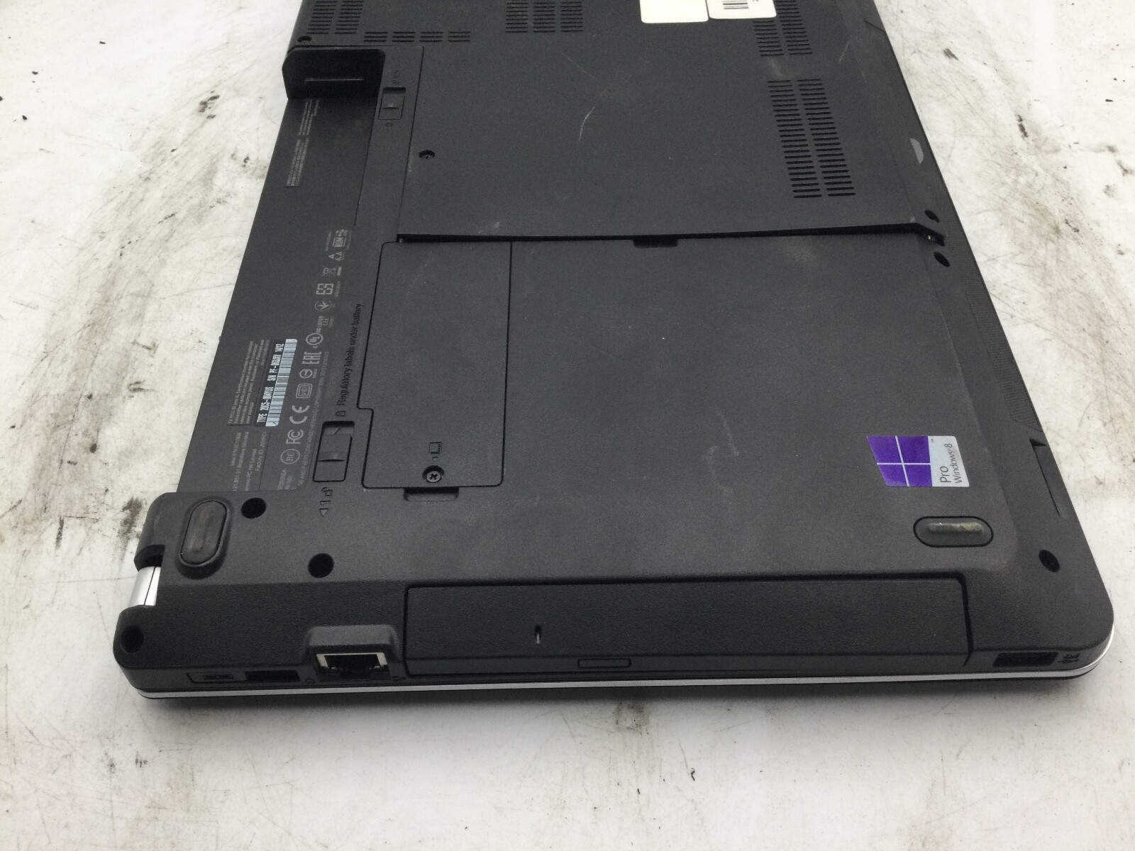 LENOVO THINKPAD E440 – FOR PARTS – INTEL CORE I5 – BROKEN LCD – NO RAM -READ- BB