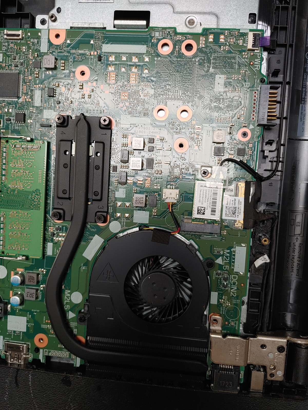 Dell Inspiron 15-3567 Core i3-6006U@ 2.00GHz, 4GB RAM ,NO H(Selling Motherboard)