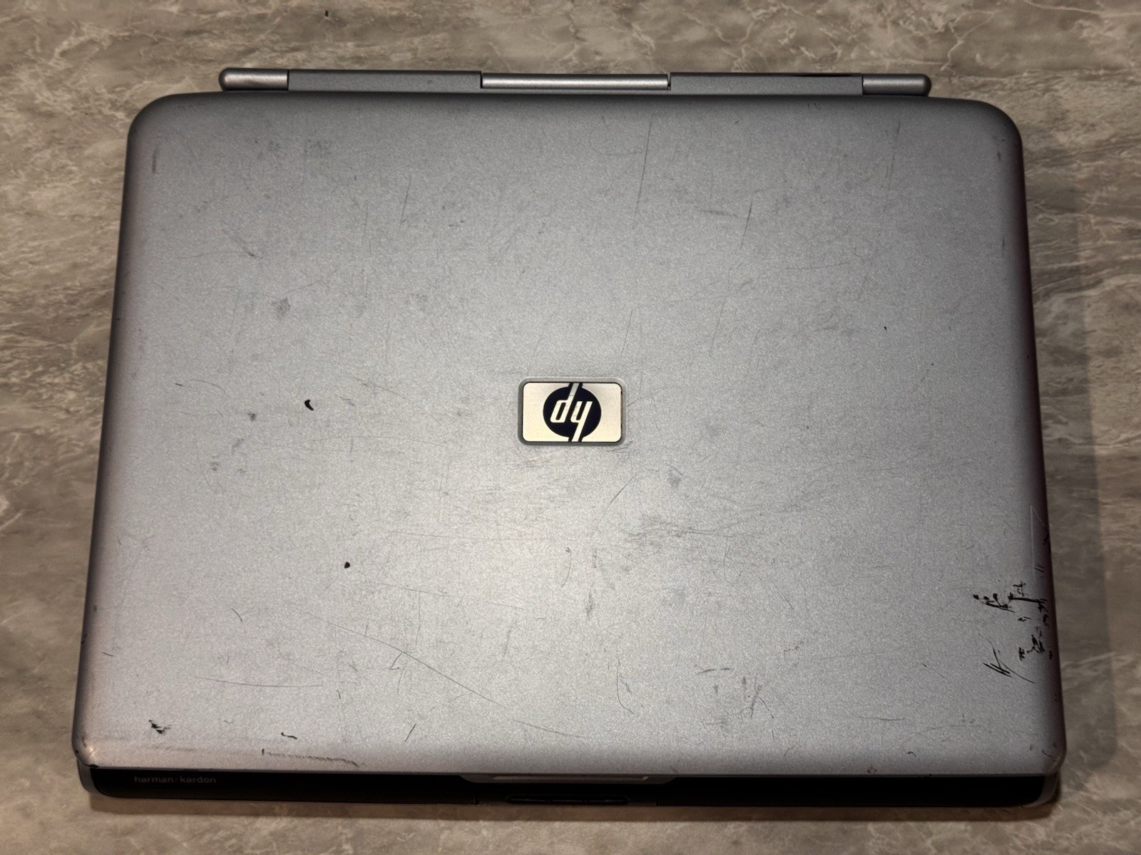 HP Pavilion zv5000 Laptop Pentium 4 3GHz 512mb RAM 60gb HDD Windows XP