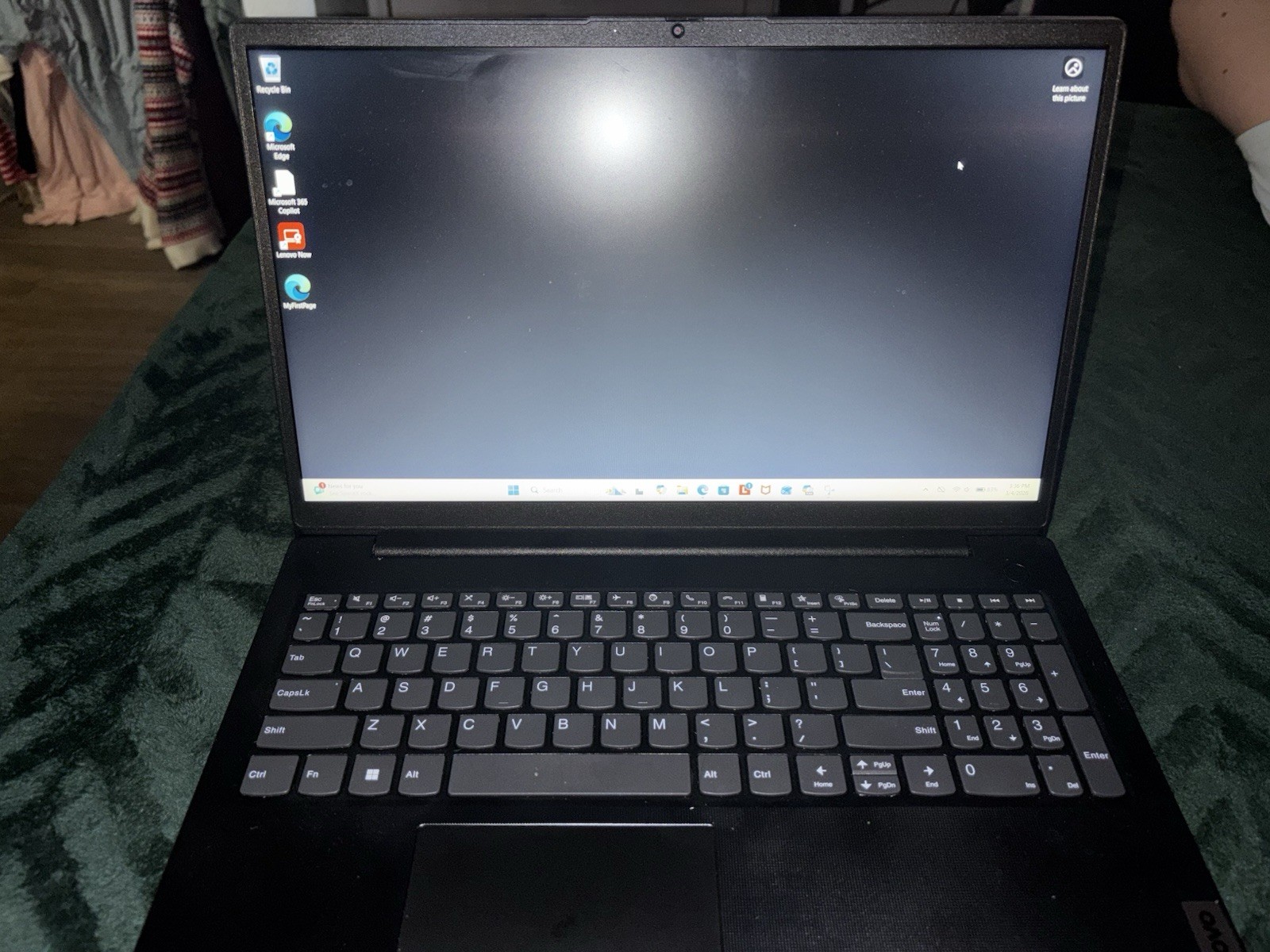 Lenovo V15 G2 IJL Windows 11 Intel Celeron N4500 1.1GHz 8GB RAM 128GB SSD 15.6″