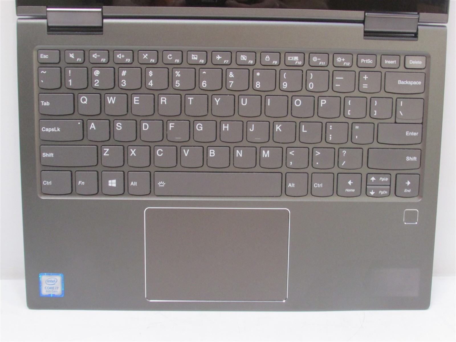 Lenovo Yoga 730-13IKB i7-8550U 1.8GHz 8GB RAM 256GB NVME 13″ W11H 2-in-1 DENTS