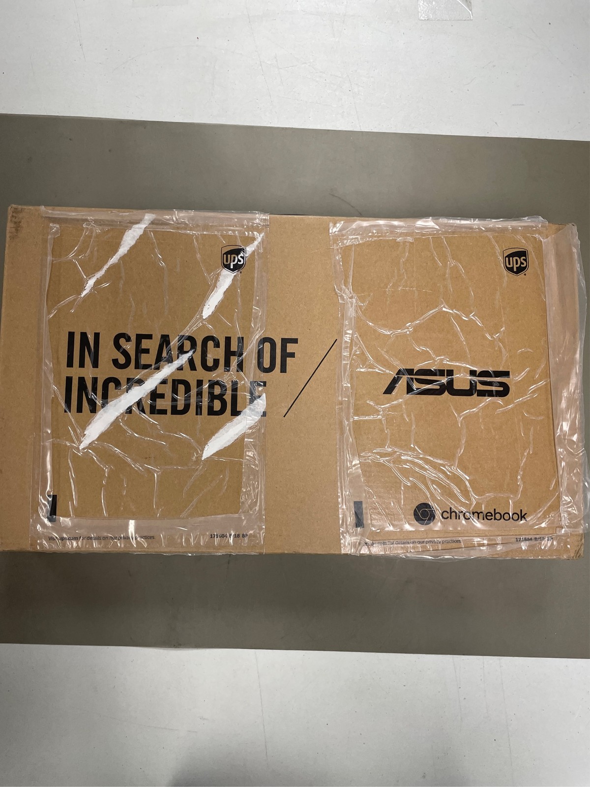 Asus Chromebook Flip 12.5″ Full HD Touchscreen, Intel Core M m5-6Y54, 4GB RAM, 6