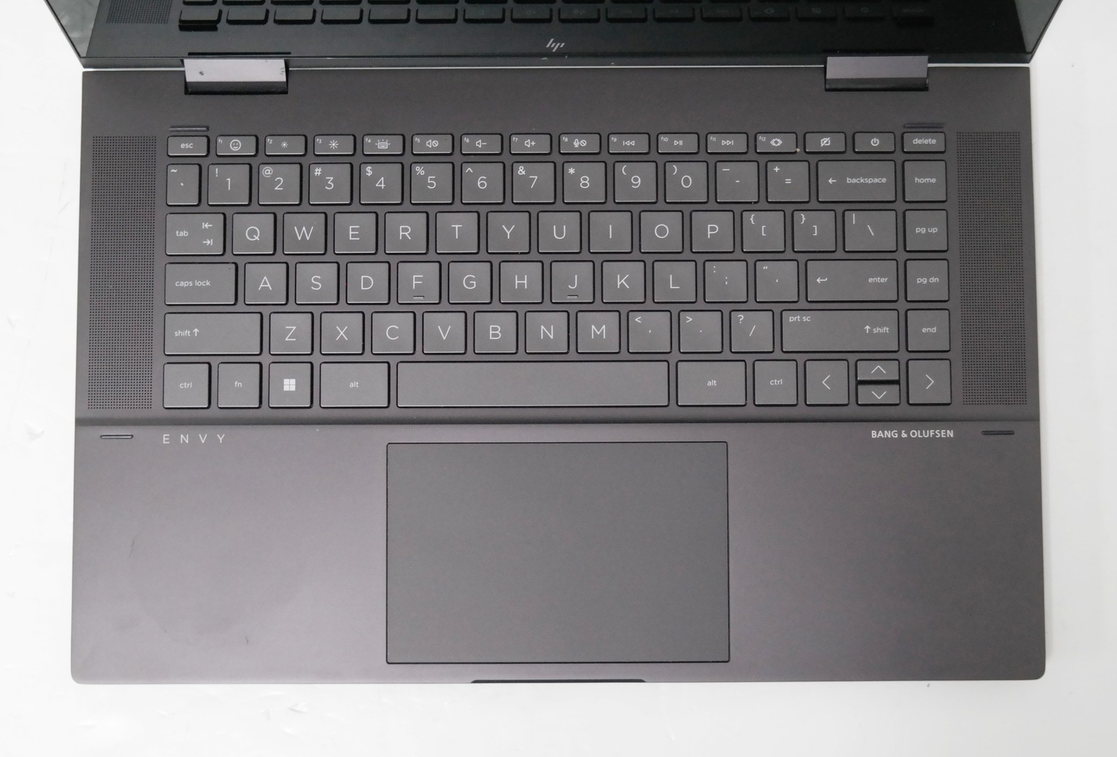 HP ENVY x360 15-ey0013dx 15.6″ AMD Ryzen 5 5625U 8GB 256GB SSD ISSUE
