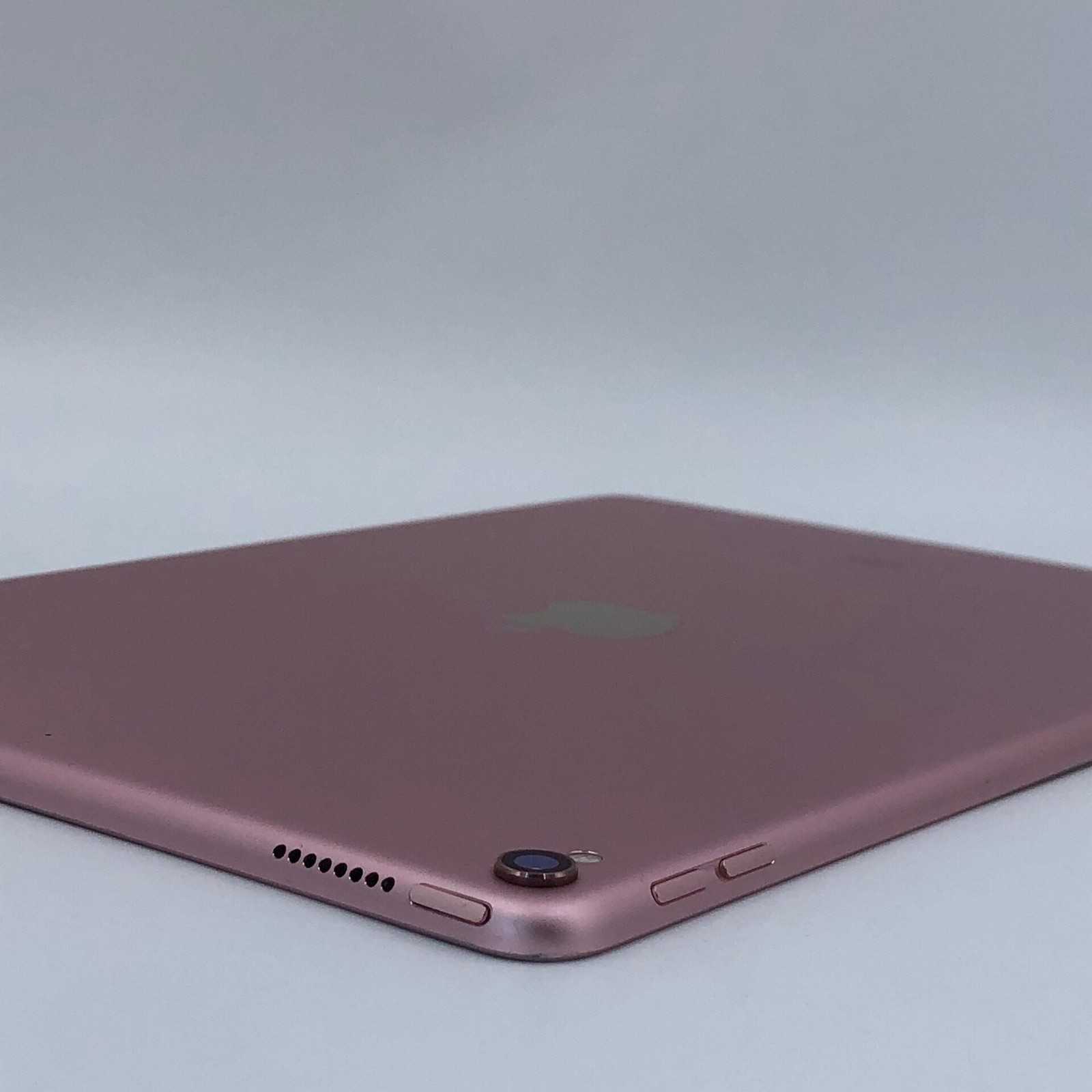 Apple iPad Pro 10.5 (2017) 10.5″ WI-FI 64GB 256GB 512GB iOS 10.3.2 8134mAh