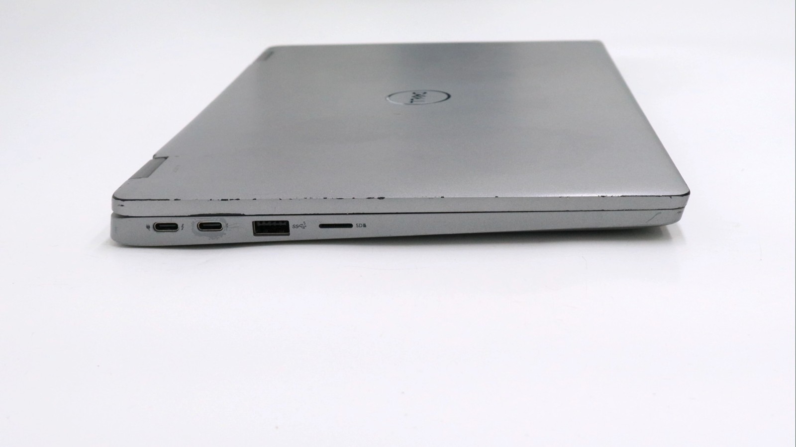Dell Latitude 5330 13″ i7-1265u 16GB 512GB – Good