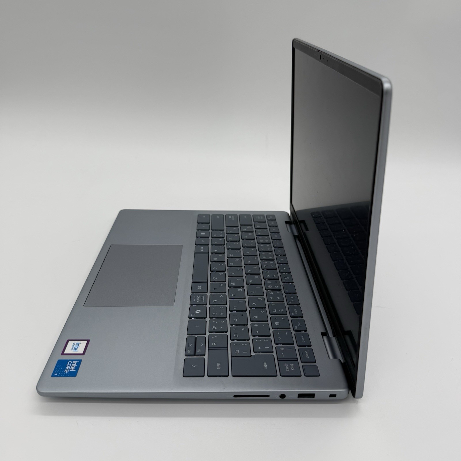 Dell inspiron 14 5440 14″ Core 7 150U 1.8GHz 16GB RAM 1TB SSD English + Japanese