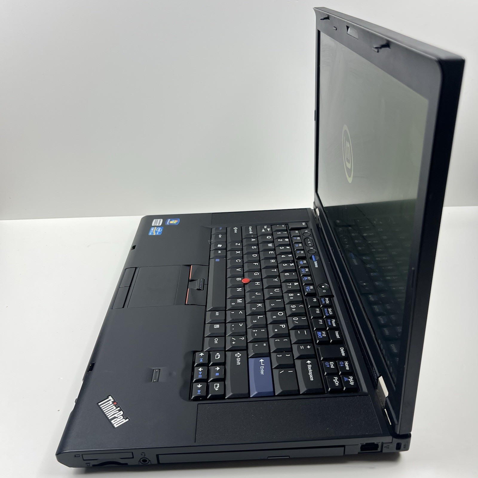 Lenovo ThinkPad T520 Intel i7-2640M 8GB 320GB HDD Linux Mint OS w/ Charger|ELP85