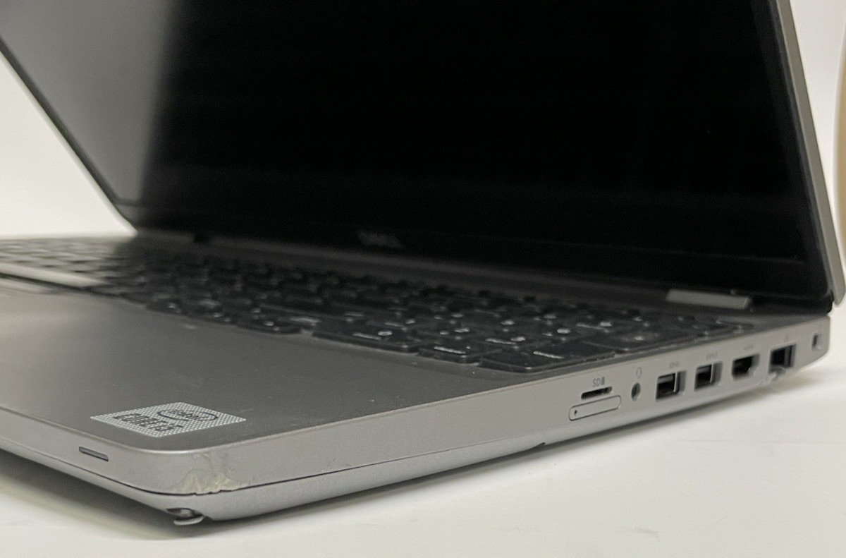 Dell Latitude 5511 Laptop 15.6″ Core i5-10400H @2.60GHz – NO RAM – NO SSD / OS