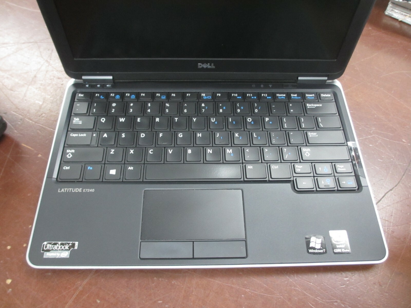 Dell Latitude E7240 I5-4300U 1.9GHz 8GB 128GB M2SSD Linux Web-Cam Laptop w/ AC